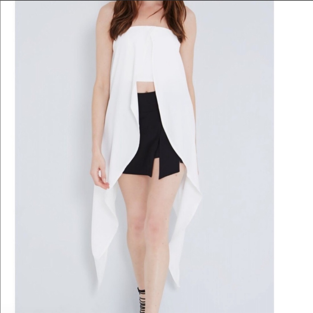 NWT Lavish Alice White Bandeau Maxi Crop Top